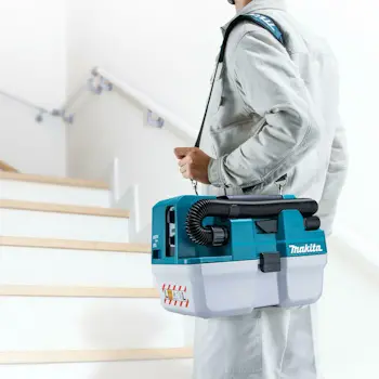 Makita akumulatorski usisivač 40V max XGT VC014GLZ Makita akumulatorski usisivač 40V max XGT VC014GLZ