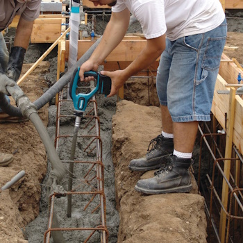 Makita akumulatorski vibrator za beton DVR450Z Makita akumulatorski vibrator za beton DVR450Z