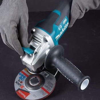 Makita akumulatorska ugaona brusilica X-LOCK DGA519Z-4