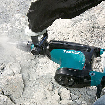 Makita čekić za rušenje HM1213C Makita čekić za rušenje HM1213C