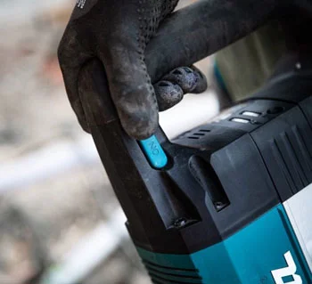 Makita čekić za rušenje HM1512 Makita čekić za rušenje HM1512