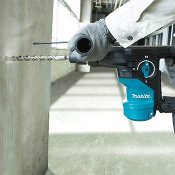 Makita čekić-bušilica HR3001CJ Makita čekić-bušilica HR3001CJ
