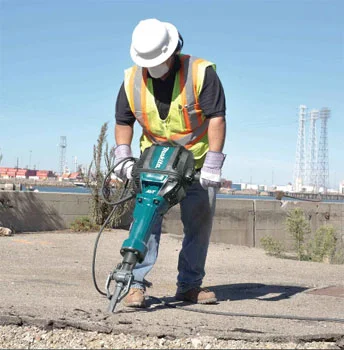 Makita čekić za rušenje HM1812 + poklon špic, sekač i mast za alat-4