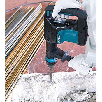 Makita čekić za rušenje HM0870C + poklon set špiceva Makita čekić za rušenje HM0870C + poklon set špiceva