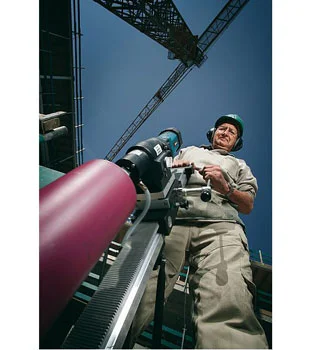 Makita dijamantska bušilica za suvo i mokro bušenje DBM230 Makita dijamantska bušilica za suvo i mokro bušenje DBM230