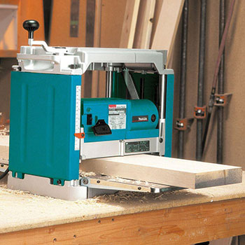 Makita stabilno rende 2012NB-4