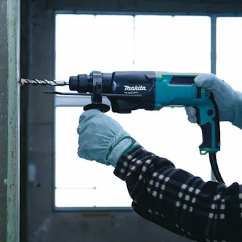 Makita električna čekić bušilica 710W M8700B-2