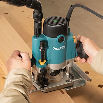 Makita glodalica 1100W RP1111C Makita glodalica 1100W RP1111C
