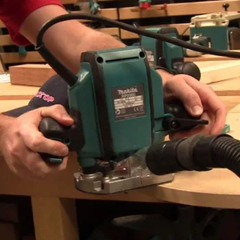 Makita glodalica 900W RP1801FX-4