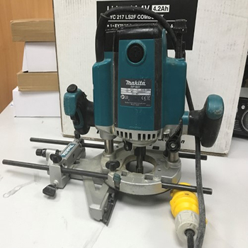 Makita glodalica RP1801-2