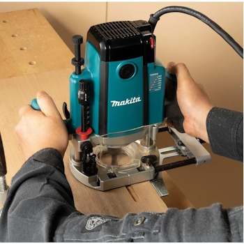 Makita glodalica 2100W RP2303FC08 Makita glodalica 2100W RP2303FC08