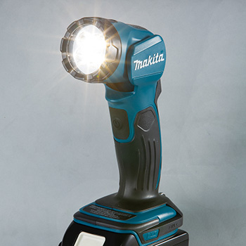 Makita akumulatorska LED lampa DEBDML815 Makita akumulatorska LED lampa DEBDML815