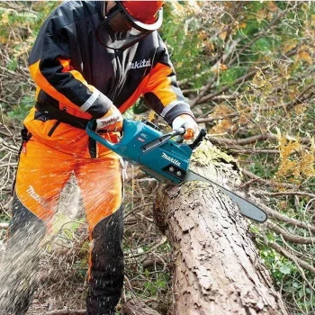 Makita akumulatorska lančana testera XGT 40V 45cm UC013GT101 Makita akumulatorska lančana testera XGT 40V 45cm UC013GT101