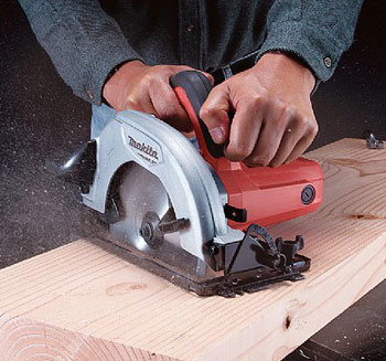 Makita MT ručna kružna testera M5802 Makita MT ručna kružna testera M5802