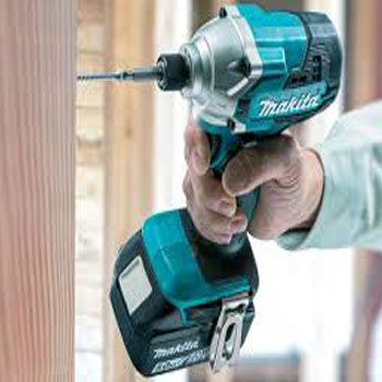 Makita akumulatorski udarni odvijač TW141DWME Makita akumulatorski udarni odvijač TW141DWME