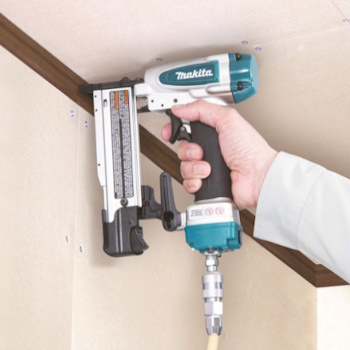 Makita pneumatski zabijač eksera AF353 Makita pneumatski zabijač eksera AF353