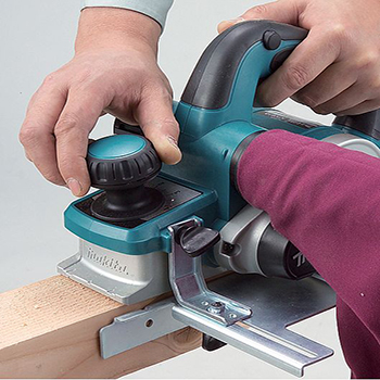 Makita jednoručno rende KP0810-1