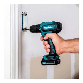 Makita set akumulatorska bušilica-odvijač + akumulatorske makaze za travu DF333DZ+UM600DSAP-3