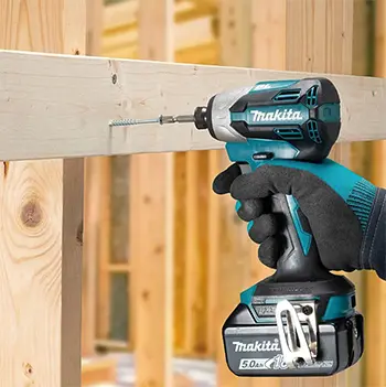 Makita akumulatorski set DLX2577TJ 18 V LXT, DDF490 + DTD158, 2×5,0 Ah, MAKPAC 3-3 Makita akumulatorski set DLX2577TJ 18 V LXT, DDF490 + DTD158, 2×5,0 Ah, MAKPAC 3-3