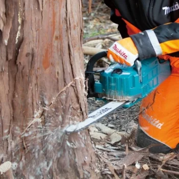 Makita akumulatorska lančana testera XGT 40V max UC015GT101 Makita akumulatorska lančana testera XGT 40V max UC015GT101