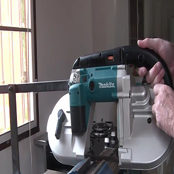 Makita tračna testera 2107FK-2