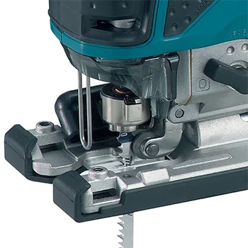 Makita ubodna testera 4351FCT Makita ubodna testera 4351FCT