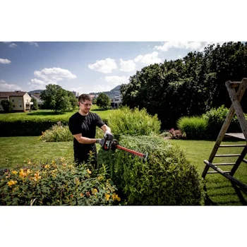 Metabo akumulatorske makaze za živu ogradu HS 18 LTX 55 Solo 601718850-1 Metabo akumulatorske makaze za živu ogradu HS 18 LTX 55 Solo 601718850-1