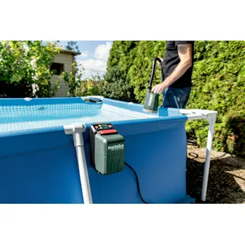 Metabo akumulatorska potopna pumpa za čistu vodu 18V TPF 18 LTX 7000 601748850 Metabo akumulatorska potopna pumpa za čistu vodu 18V TPF 18 LTX 7000 601748850