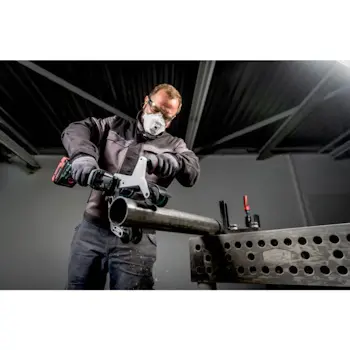Metabo akumulatorska tračna brusilica za cevi 18V RBVB 18 LTX BL 180 601768840 Metabo akumulatorska tračna brusilica za cevi 18V RBVB 18 LTX BL 180 601768840
