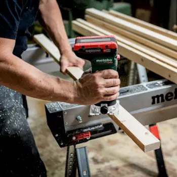 Metabo akumulatorska glodalica za obradu ivica 18V FMV 18 LTX BL 8 601742840 Metabo akumulatorska glodalica za obradu ivica 18V FMV 18 LTX BL 8 601742840
