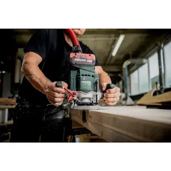 Metabo akumulatorska glodalica za drvo 18V OFV 18 LTX BL 12 601743840 Metabo akumulatorska glodalica za drvo 18V OFV 18 LTX BL 12 601743840