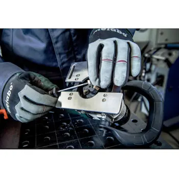 Metabo uređaj za faznu obradu ivica metala PFM 17 601789500 Metabo uređaj za faznu obradu ivica metala PFM 17 601789500