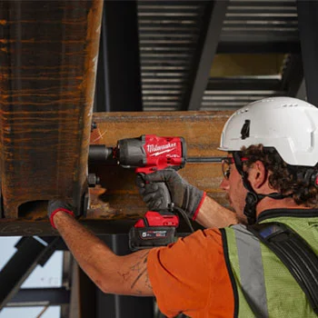 Milwaukee udarni odvijač visokog momenta sa prstenom za trenje M18 FHIW2F12-502X 1/2