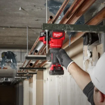 Milwaukee aku alat za sečenje navojnih šipki 18V 5Ah M18 BLTRC-522X 4933471151 Milwaukee aku alat za sečenje navojnih šipki 18V 5Ah M18 BLTRC-522X 4933471151