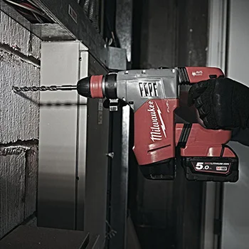 Milwaukee aku bušilica-čekić SDS+ 18V 5Ah M18 CHPX-502X Milwaukee aku bušilica-čekić SDS+ 18V 5Ah M18 CHPX-502X