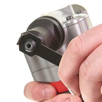 Milwaukee akumulatorski pištolj za pop nitne 12V 2Ah M12 BPRT-201X 4933464405 Milwaukee akumulatorski pištolj za pop nitne 12V 2Ah M12 BPRT-201X 4933464405