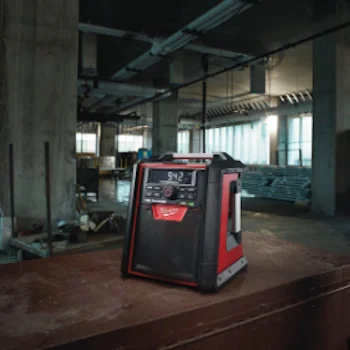 Milwaukee aku radio/punjač 18V/230V M18 RC-0 4933446639-5