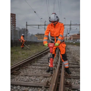 Milwaukee aku udarni pištolj za šine 1” 18V 12Ah M18 FHIWF1R-122C 4933493141-3