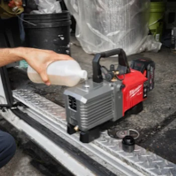 Milwaukee aku vakuum pumpa 18V 8.0Ah M18 FVP5-801 4933499248-3