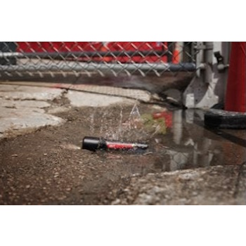 Milwaukee baterijska lampa USB 3.0Ah L4FL2000-301 4933479637-5