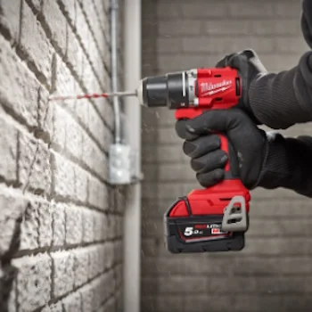 Milwaukee bušilica-odvijač 18V 2Ah M18 BLDDRC-202C 4933492833-3