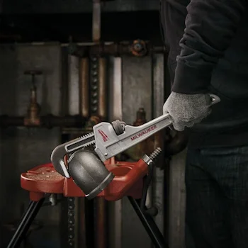 Milwaukee ključ za cevi 450mm 48227218 Milwaukee ključ za cevi 450mm 48227218