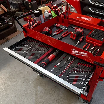 Milwaukee radionička kolica sa fiokom SWC40-1 4932478856 Milwaukee radionička kolica sa fiokom SWC40-1 4932478856