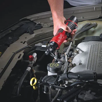 Milwaukee kompaktna krckalica 