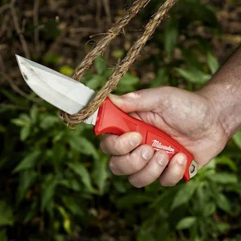 Milwaukee nož sa fiksnim sečivom 4932464828 Milwaukee nož sa fiksnim sečivom 4932464828