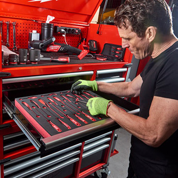 Milwaukee sanduk za alat sa 6 fioka STC46-1 4932478854 Milwaukee sanduk za alat sa 6 fioka STC46-1 4932478854