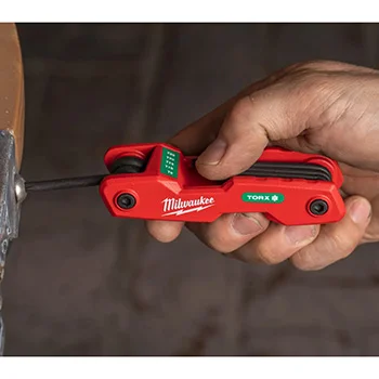 Milwaukee set Torx ključeva na držaču T9-T40 8kom 4932480979 Milwaukee set Torx ključeva na držaču T9-T40 8kom 4932480979