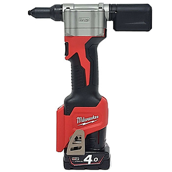 Milwaukee aku set - vibraciona bušilica-odvijač 12V + aku alat za pop nitne 12V + punjač + 2 baterije + kofer M12 FPP2S-422X SET Milwaukee aku set - vibraciona bušilica-odvijač 12V + aku alat za pop nitne 12V + punjač + 2 baterije + kofer M12 FPP2S-422X SET