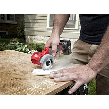 Milwaukee aku set - udarna bušilica + multi-alat za sečenje + punjač + 2 baterije + kofer M12 FPP2B2-402X-5