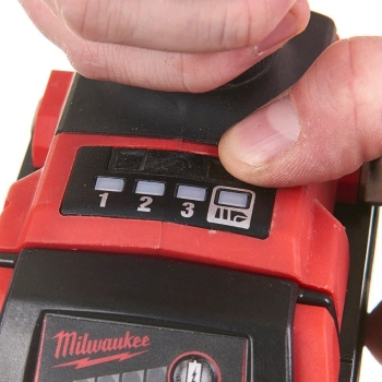 Milwaukee aku odvijač udarni 1/4” 18V 5Ah M18 FID2-502X 4933464088 Milwaukee aku odvijač udarni 1/4” 18V 5Ah M18 FID2-502X 4933464088